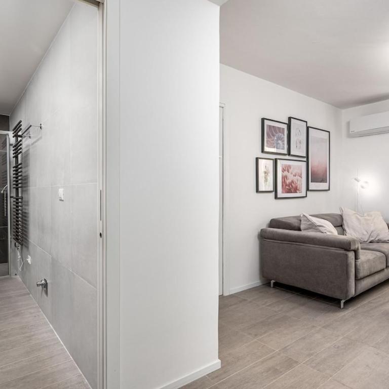 10min dalle Due Torri, Rifugio di Design a Bologna - Appartamento con 1 Camera da Letto - 10