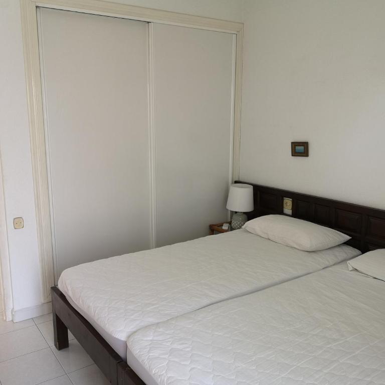 En primera línea de playa con piscina - Appartement 1 Chambre - 12