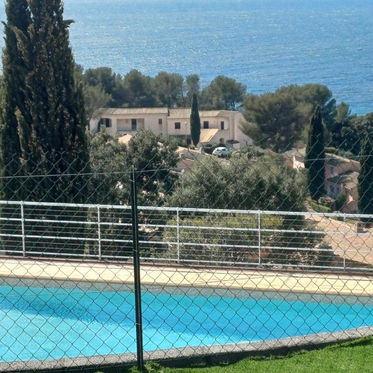 Tous à la piscine au BELVEDERE vue mer - Villa mit 2 Schlafzimmern - 65