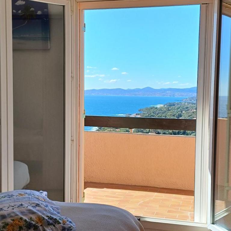 Tous à la piscine au BELVEDERE vue mer - Villa mit 2 Schlafzimmern - 8