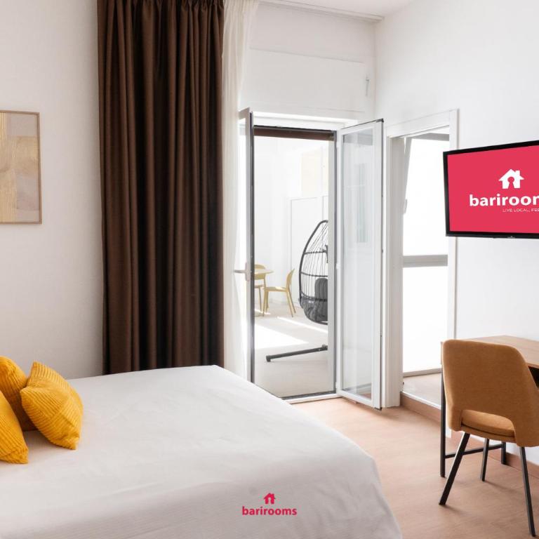 Barirooms - Cardassi Suites - Deluxe Double Room - 7