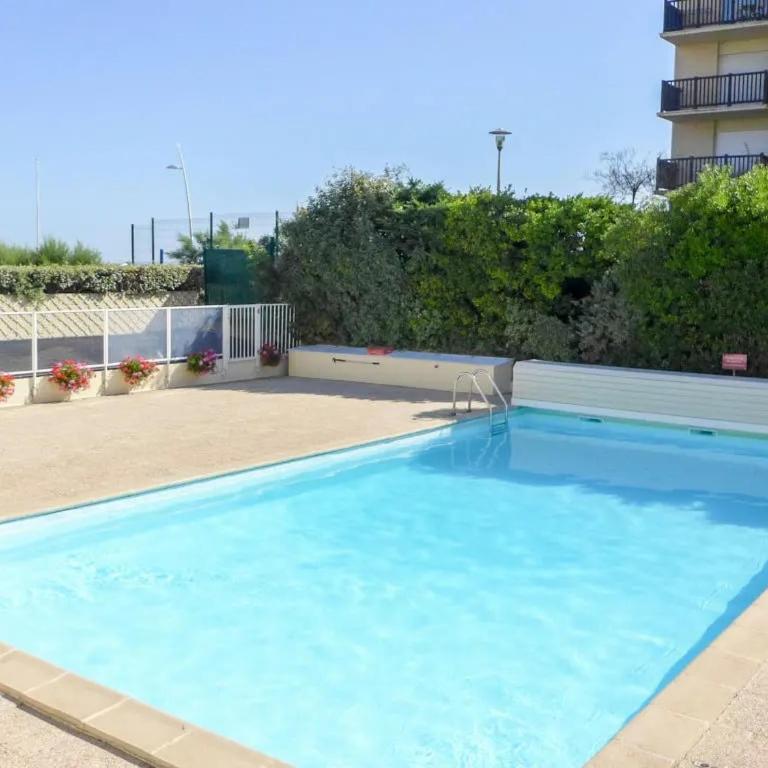 Studio comfy, accès direct plage, piscine, tennis - One-Bedroom Apartment - 5