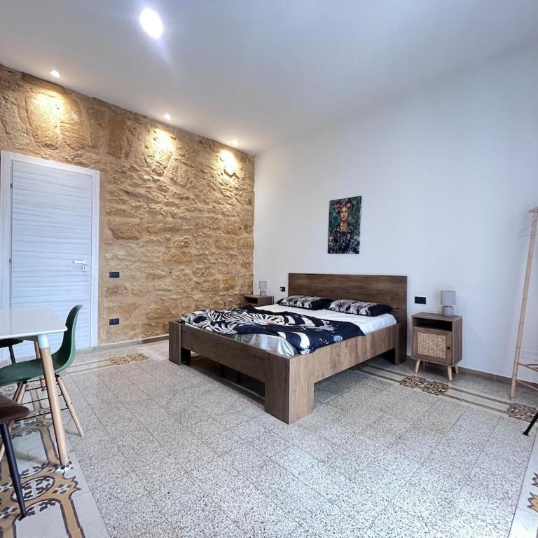 Sea View & City Center - in the heart of Agrigento - Two-Bedroom Apartment - 14