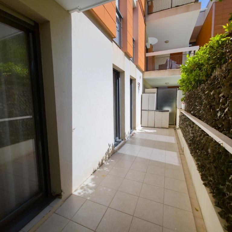 Appartament-villa 5 pieces au borde de la mer - Apartment - 20