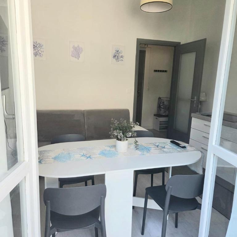 Appartamento "AMAC" comodo a tutto a piedi con PARCHEGGIO - Apartamento de 1 dormitorio - 10