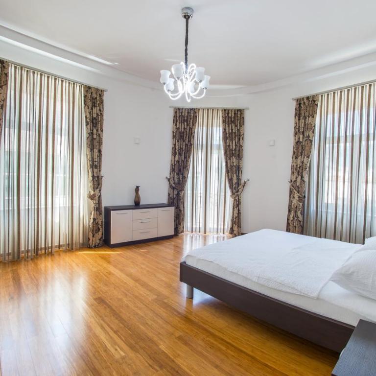 Biosphere Luxury Stay - Three-Bedroom Apartment - 4