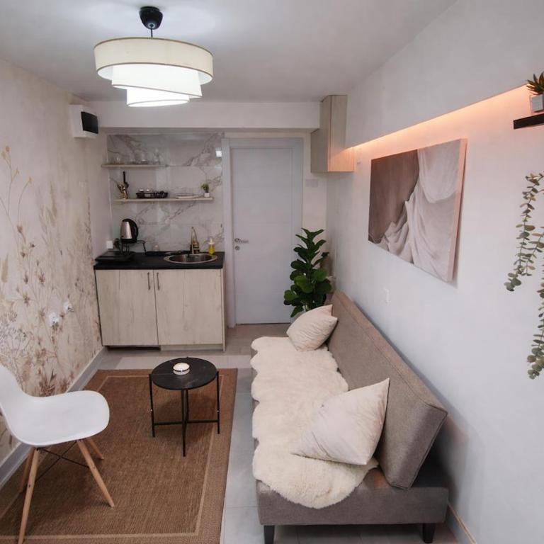 Spa Paradise for Two, Sauna and Netflix Experience - One-Bedroom Apartment - 21