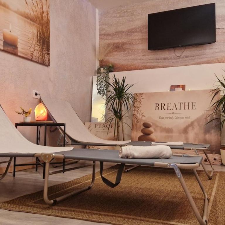 Spa Paradise for Two, Sauna and Netflix Experience - One-Bedroom Apartment - 23