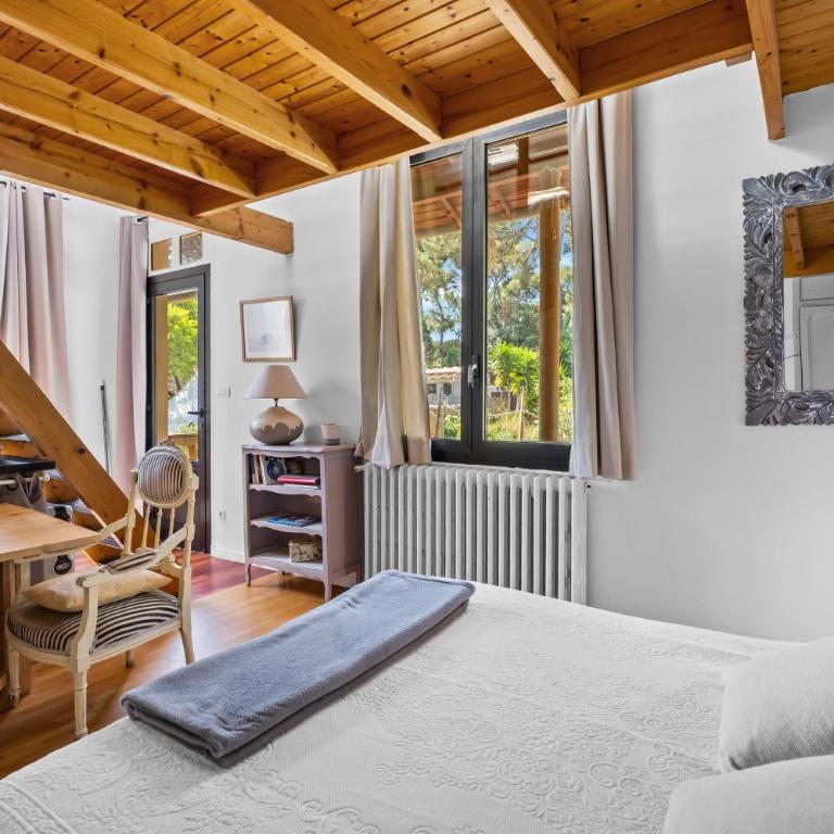Chambre D'hôtes Les Toits Du Gaou - Chambre Triple - 8