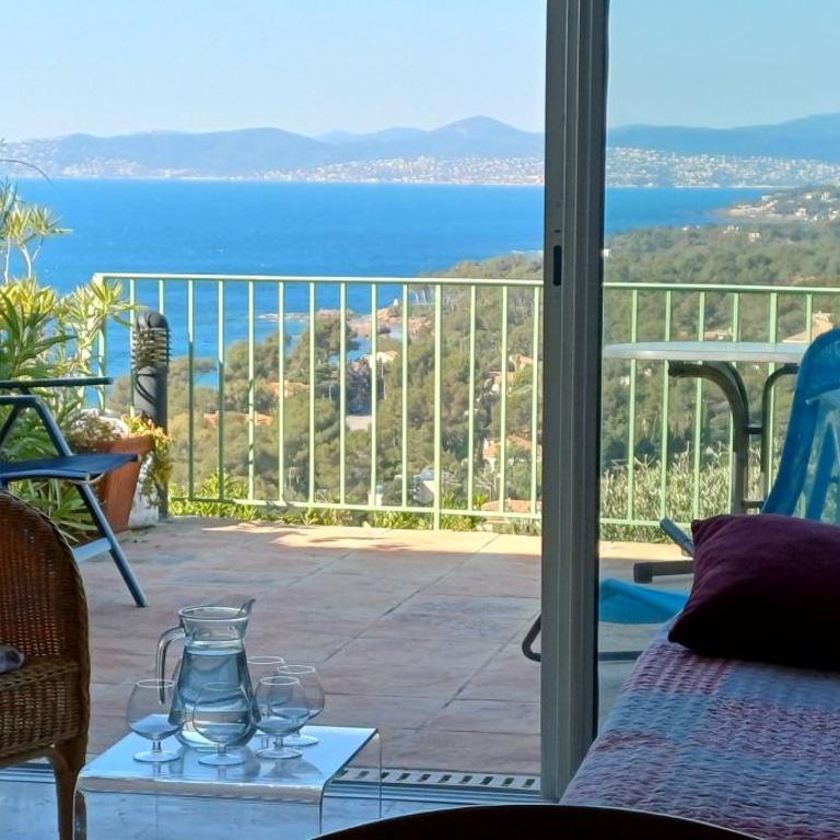Tous à la piscine au BELVEDERE vue mer - Villa mit 2 Schlafzimmern - 78