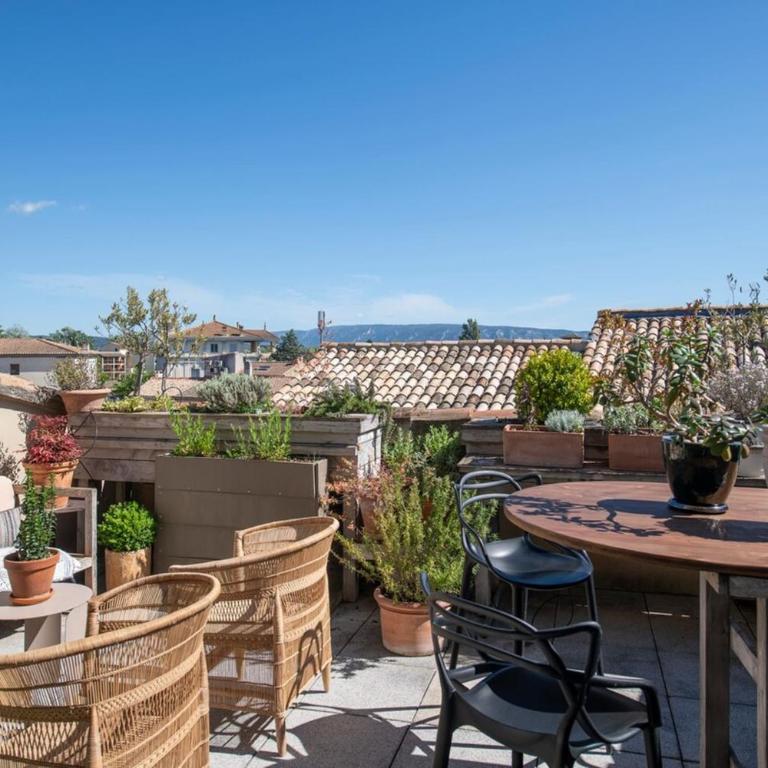 Appartement de luxe 150m Centre LIsle-sur-la-Sorgue avec terrasse - Appartement - 16