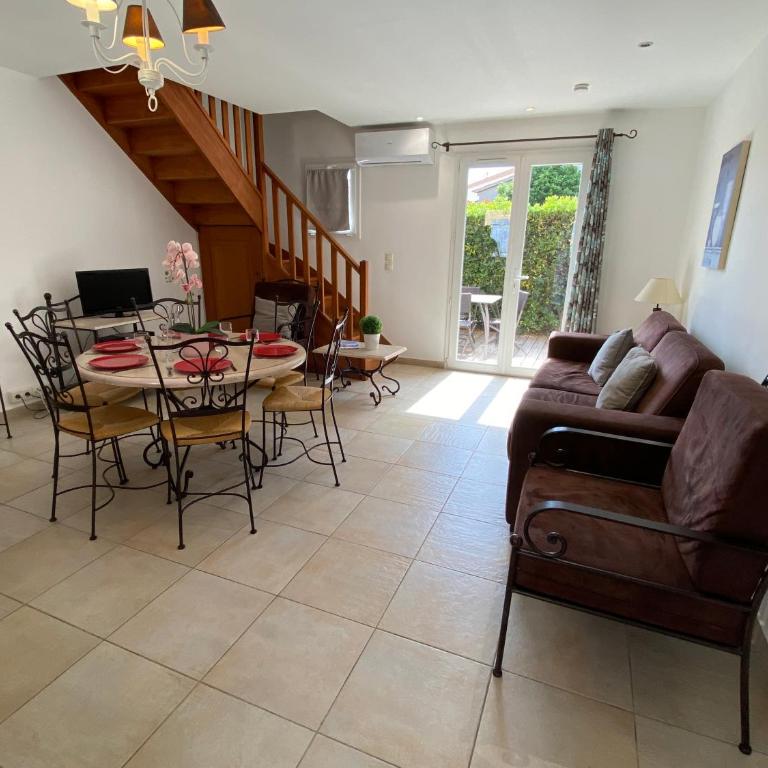 Lagrange Vacances L’Oustau de Sorgue - Maisonnette (6 Adultes) - 11