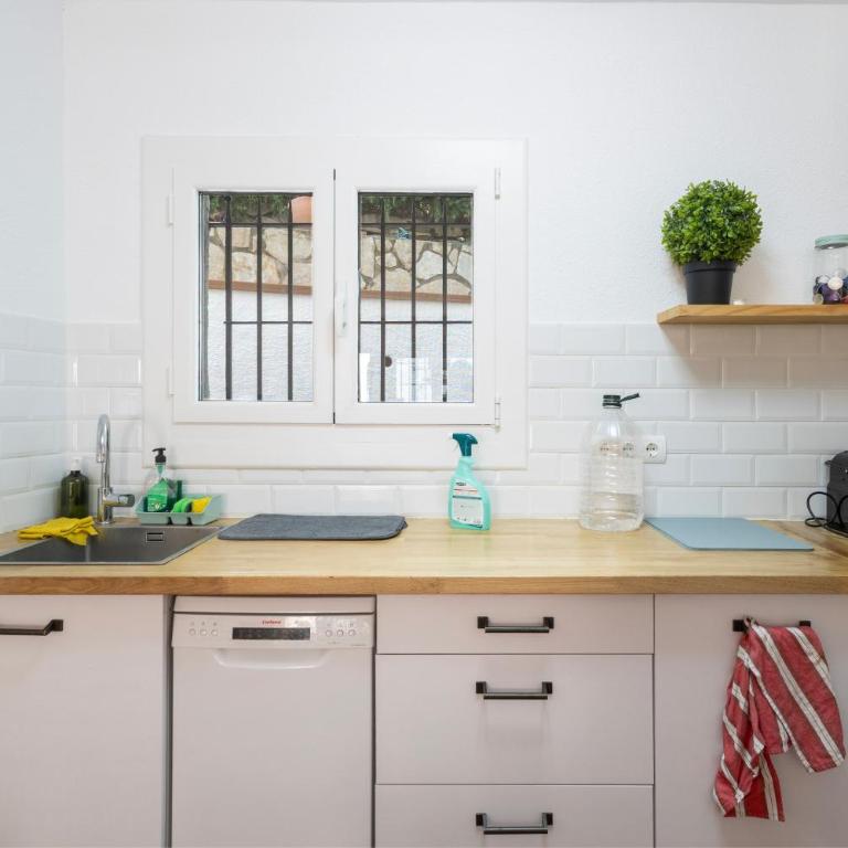 Barrio 1 - Casa de 3 dormitorios - 8