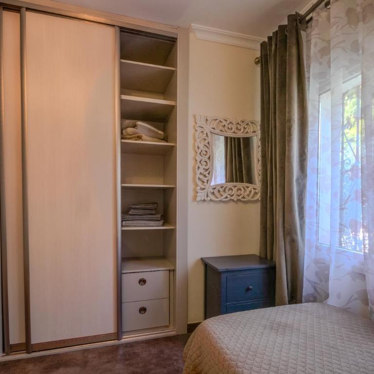Villa Vita in Elviria, Marbella - Villa mit privatem Pool - 45