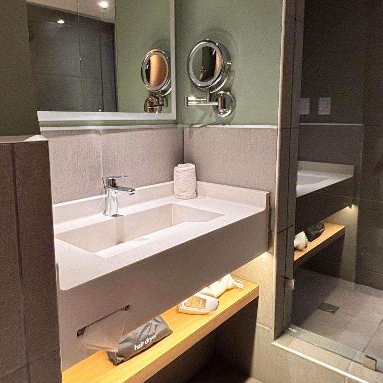 Novotel Monterrey Valle - Superior King Room - 1