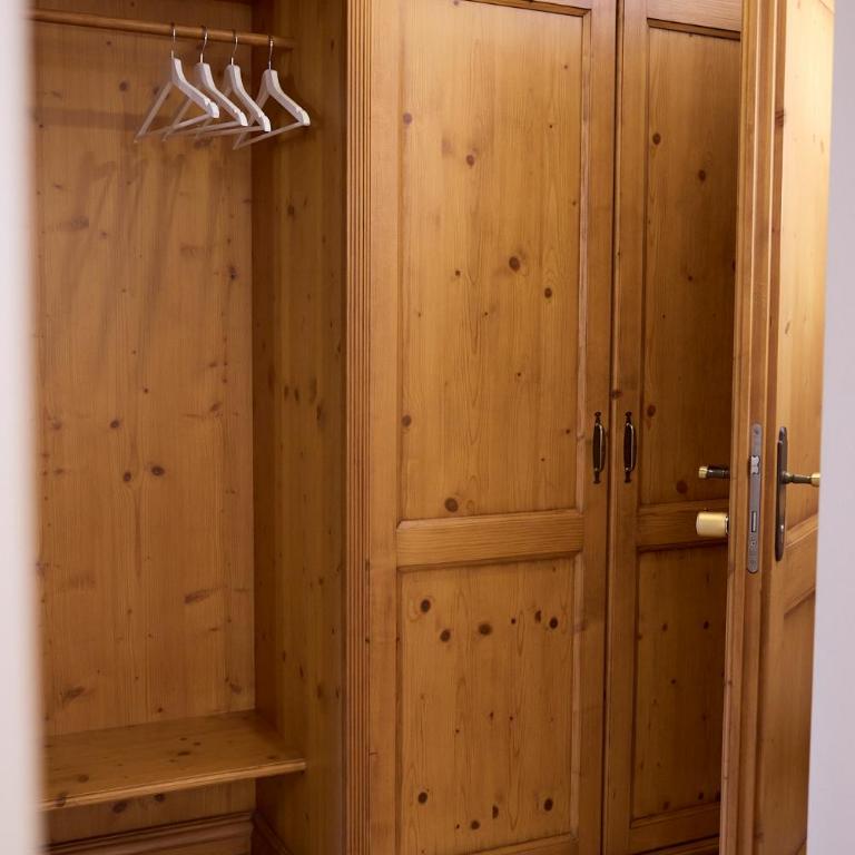 Esterer - Double Room with Mountain View - 8