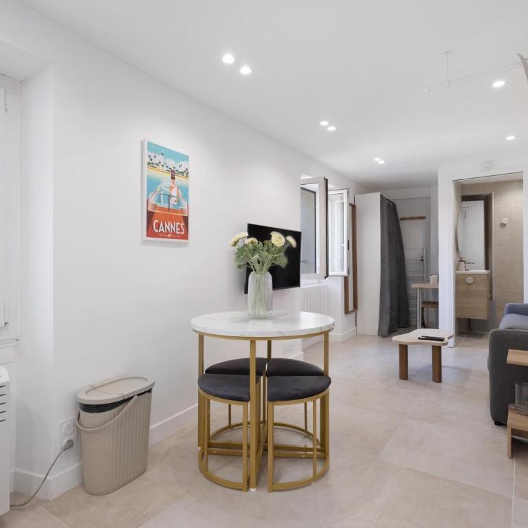 Appartement Suquet Cannes - Appartement avec Douche - 10