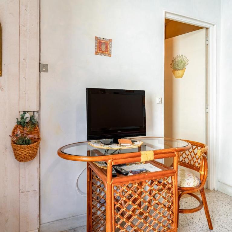 Côté Jardin - Chambre Double avec Balcon - 6