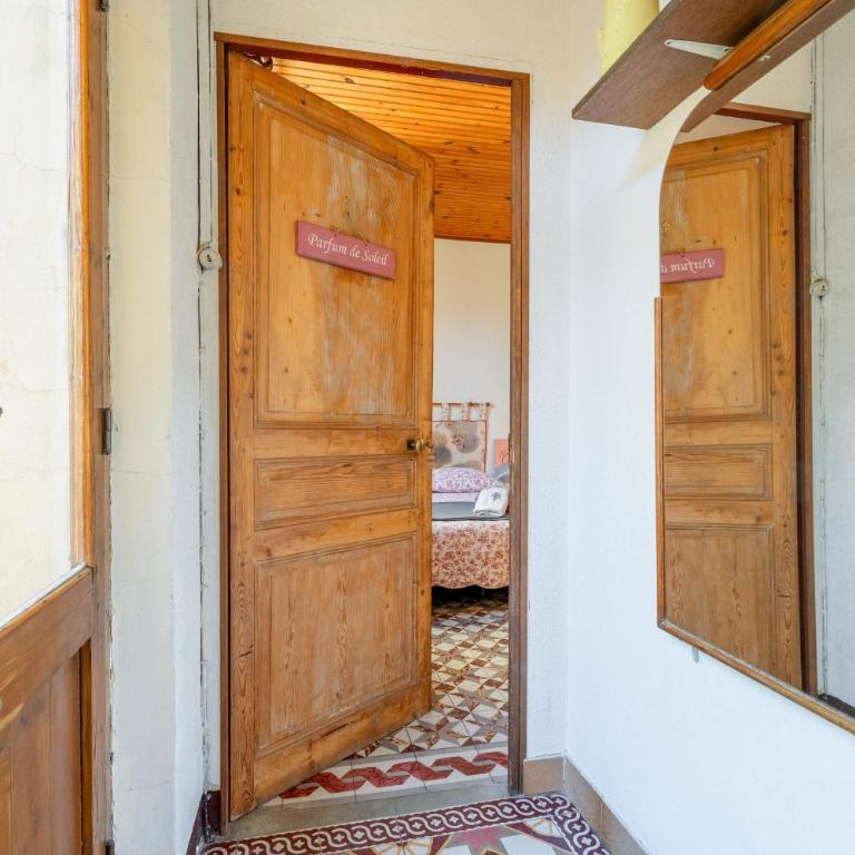 Côté Jardin - Chambre Triple avec Douche - 11