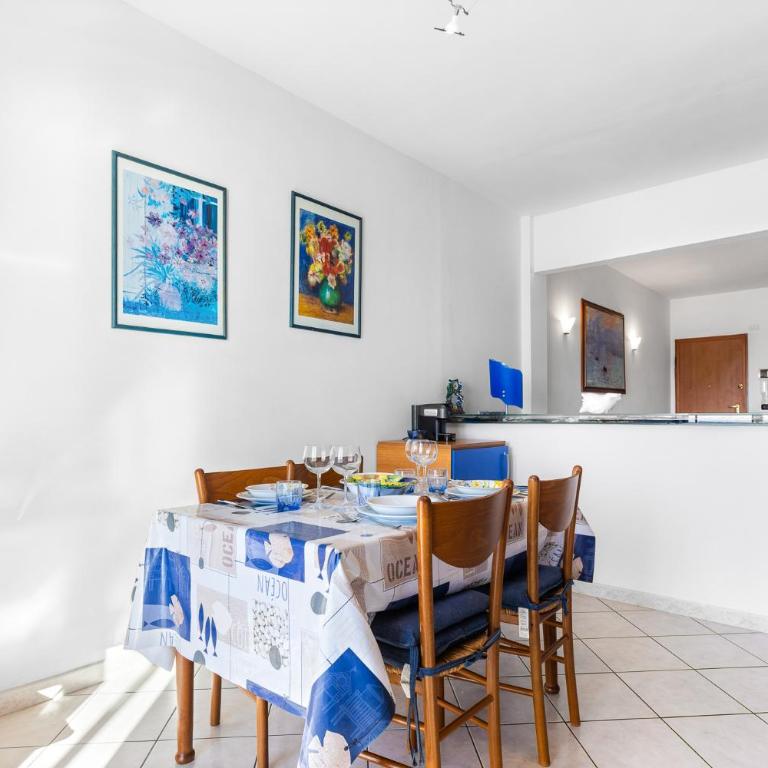 Hostdomus - Pietra Blu - Appartamento con 2 Camere da Letto - 13