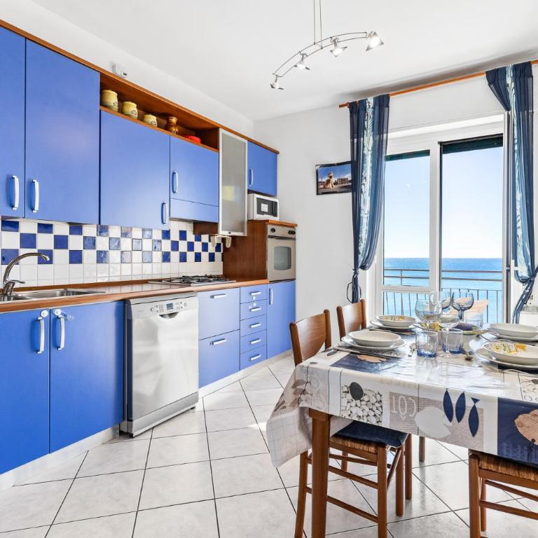 Hostdomus - Pietra Blu - Appartamento con 2 Camere da Letto - 5