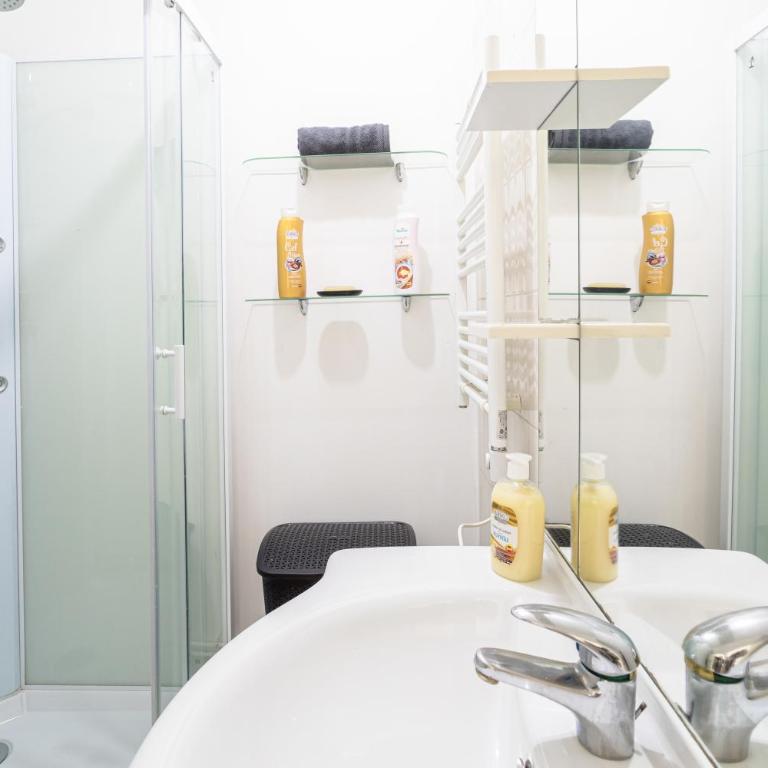 Appartement tout équipé au cœur de Béziers - Appartamento con 2 Camere da Letto e Terrazza - 7
