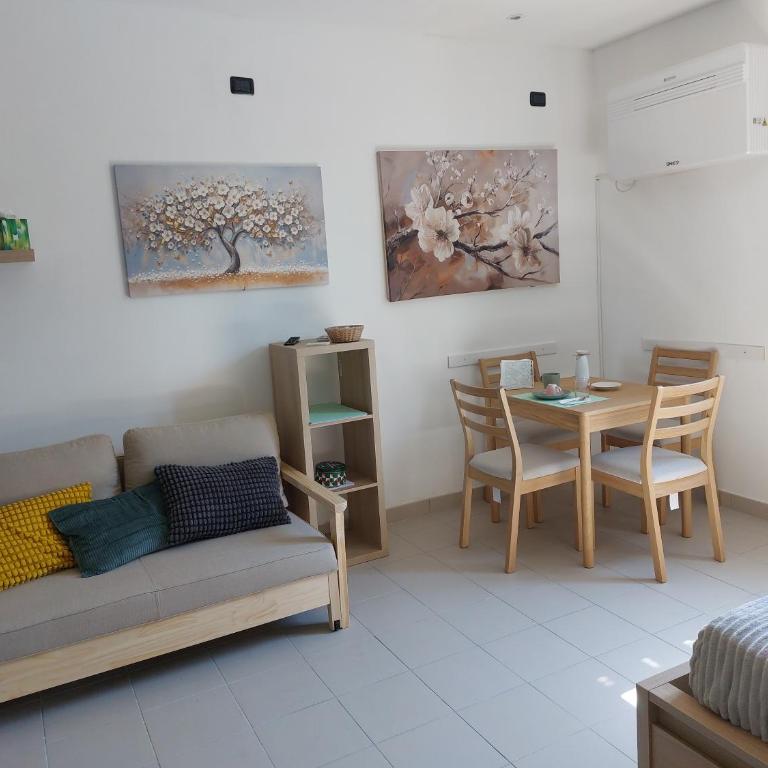 Anna Rosa House Appartamento Triumvirato - Appartamento con 1 Camera da Letto - 2