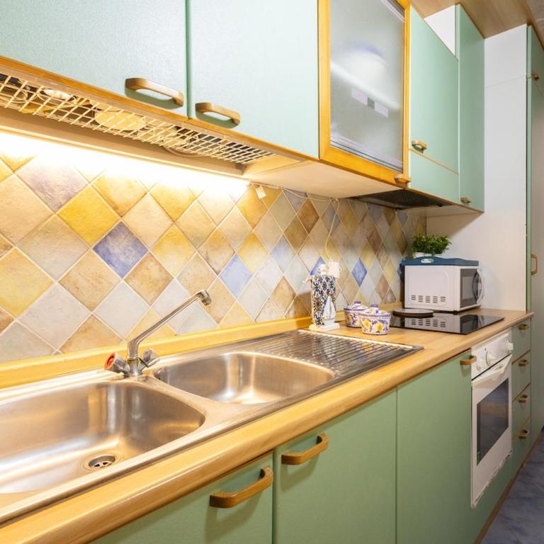Perla del Centro - Appartamento con 2 Camere da Letto - 11