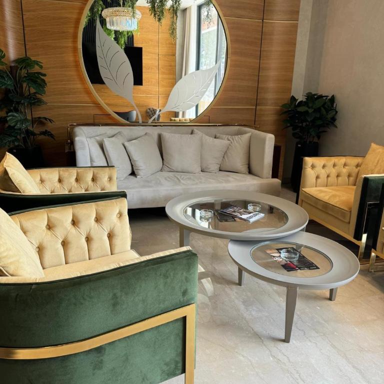 Lyonessa gardens 9 - Apartman sa 2 Spavaće Sobe - 2