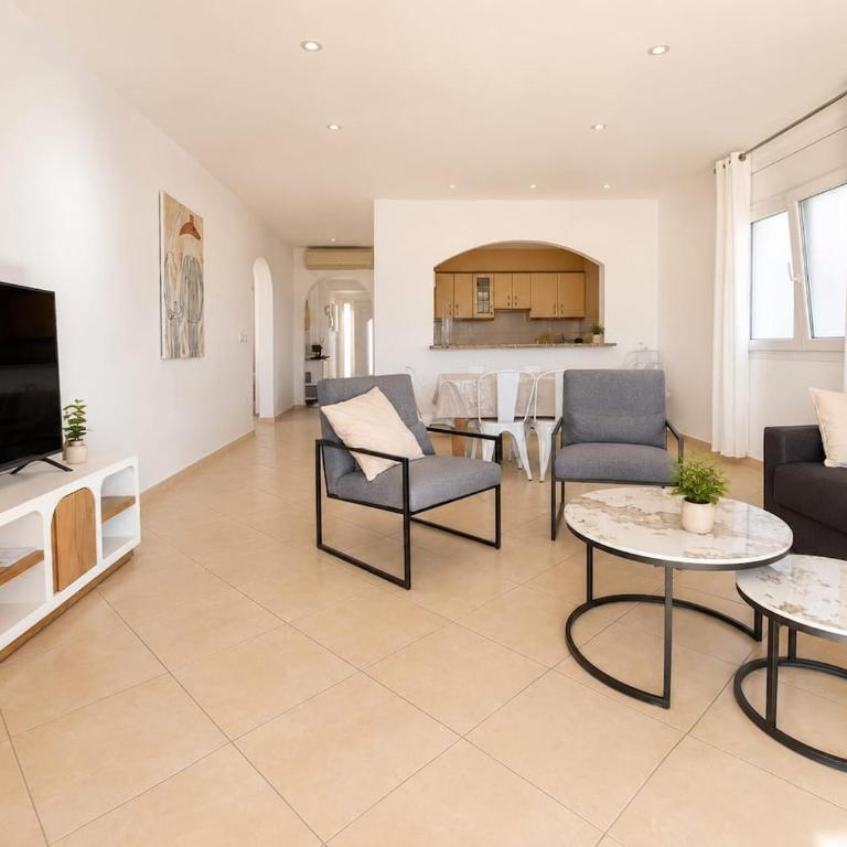 Belle villa de plain pied avec amarre 12,5 m - Villa - 3