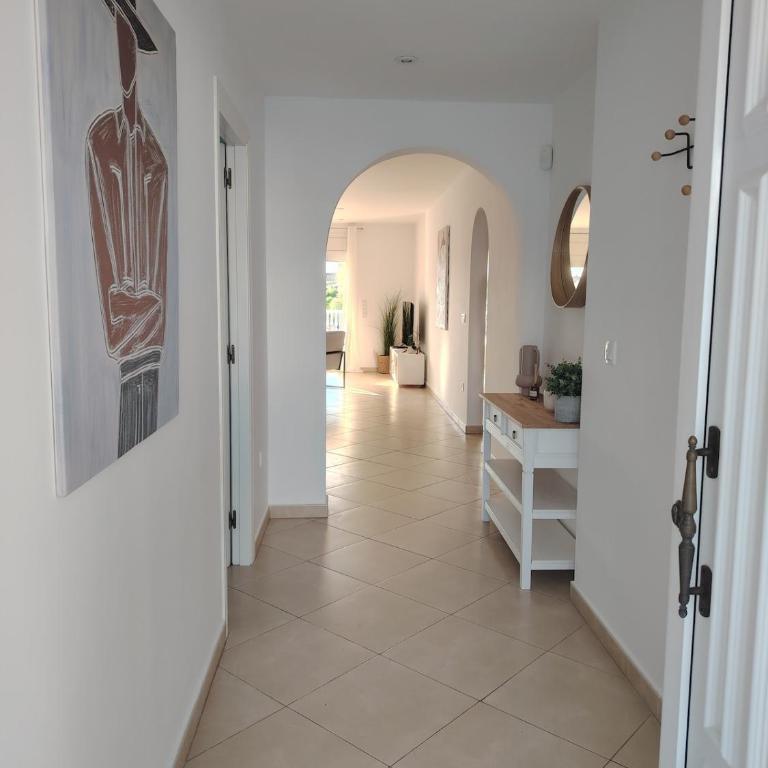 Belle villa de plain pied avec amarre 12,5 m - Villa - 10