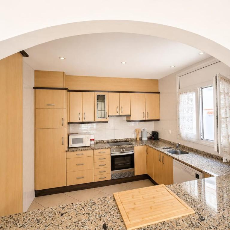 Belle villa de plain pied avec amarre 12,5 m - Villa - 33