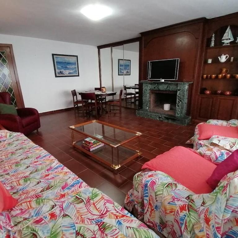 SEA-FRONT APARTMENT, TERRACE and ELEVATOR - Apartamento de 3 dormitorios - 3