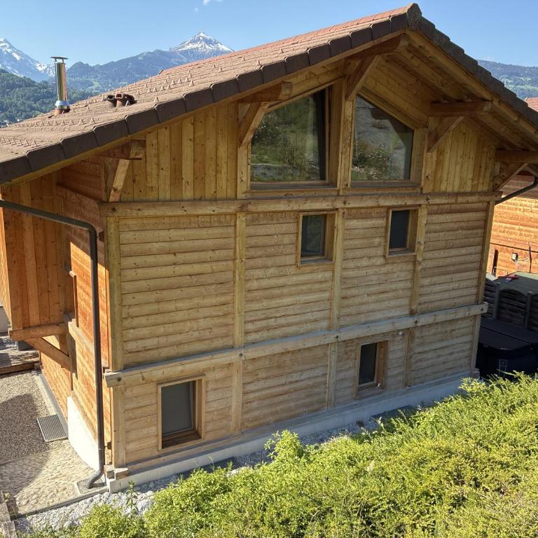 Chalet Alpéa - Jacuzzi vue montagne - Neuf - Chalet - 44