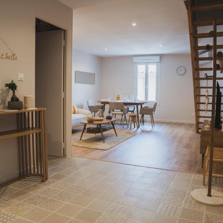 Duplex de charme 80 m2 - 4e étage- dans le centre historique piéton - Apartment mit 2 Schlafzimmern - 2
