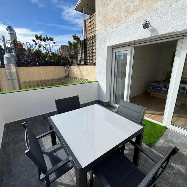 Roger Apartamentos - One-Bedroom Apartment - 21