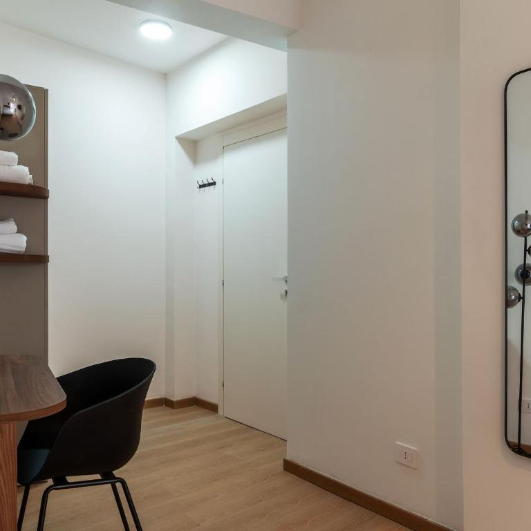 JOIVY Vatican Porta Fabbrica 63 - Appartamento con 3 Camere da Letto e con Balcone - 17