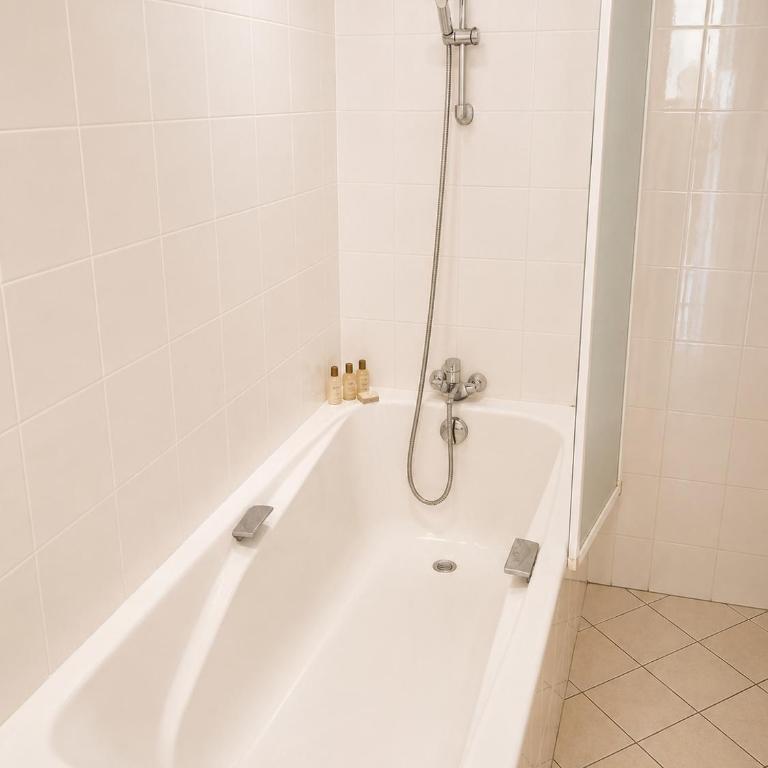 Modern 1BR Apart 5 min from Roland-Garros - Appartamento con 1 Camera da Letto - 12