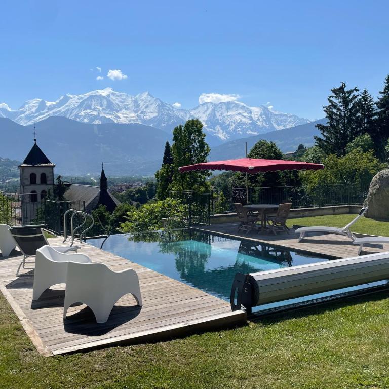 Un château face au Mont-Blanc - Villa con Piscina Privata - 1