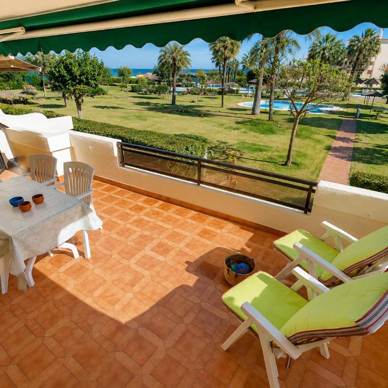 Apartamento Playa Grande Dénia en primera línea de playa con piscina y gran terraza by Family Homes - Appartement 2 Chambres - 1