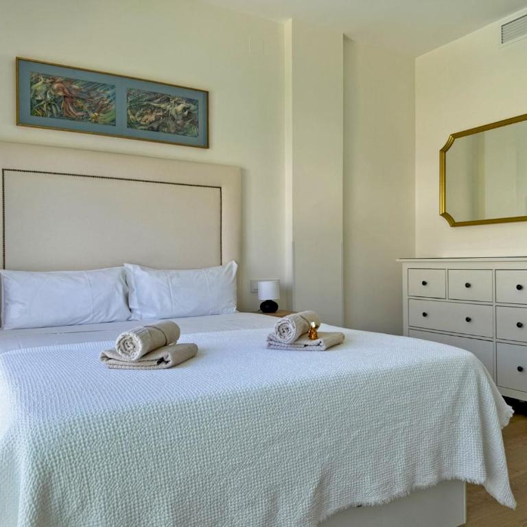 Jardines de Albareda - Ole Solutions - Two-Bedroom Apartment - 10