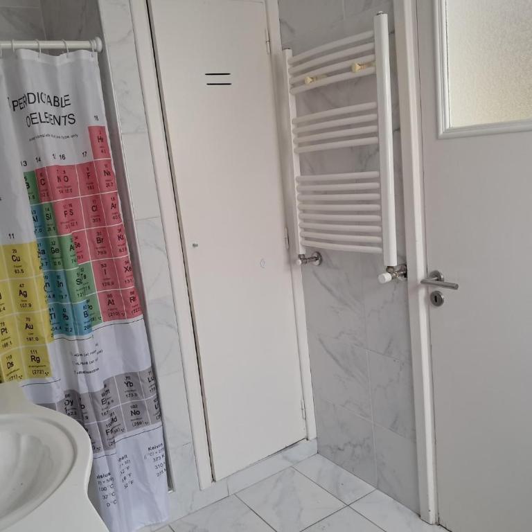 Upper-floor apartment, accessible via stairs - Apartamento de 1 dormitorio - 8