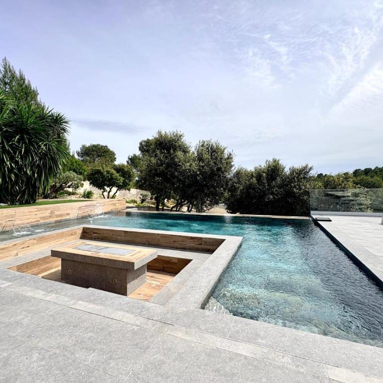 GuestHouse - Piscine & calme - Maison 2 Chambres - 4