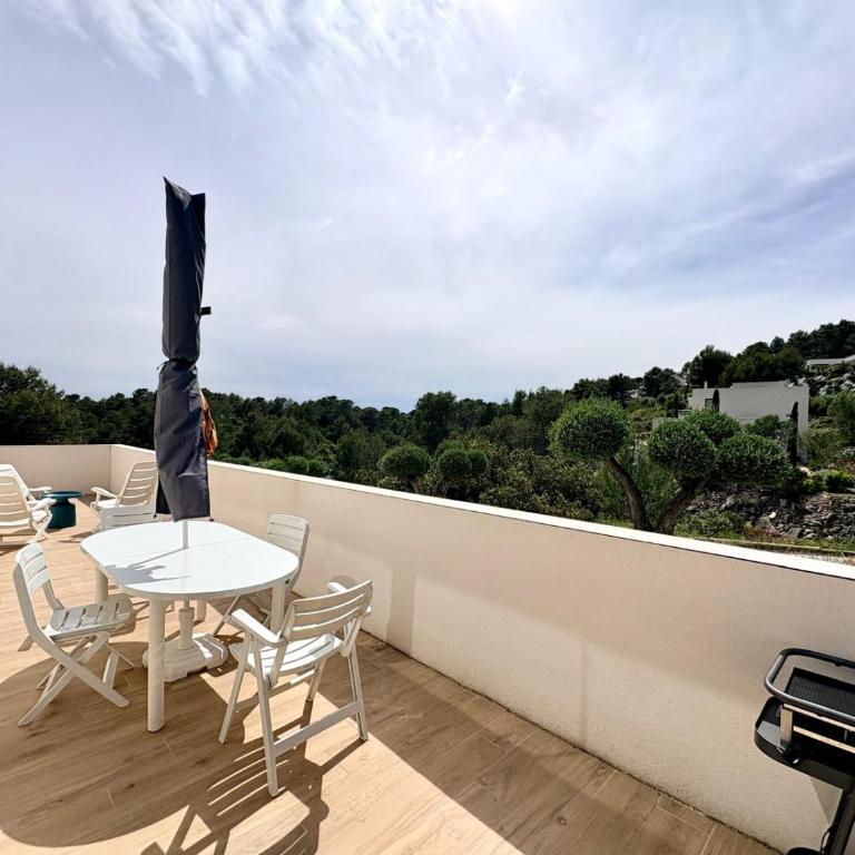 GuestHouse - Piscine & calme - Maison 2 Chambres - 11