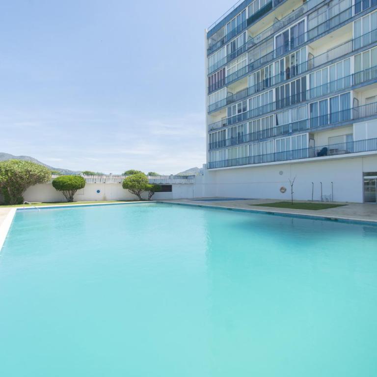 WELCS APARTAMENTO 375 EMP con piscina y parking - Apartamento - 1