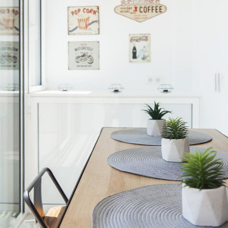 WELCS APARTAMENTO 375 EMP con piscina y parking - Apartamento - 17