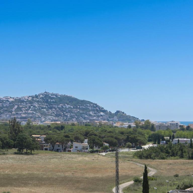 WELCS APARTAMENTO 375 EMP con piscina y parking - Apartamento - 21