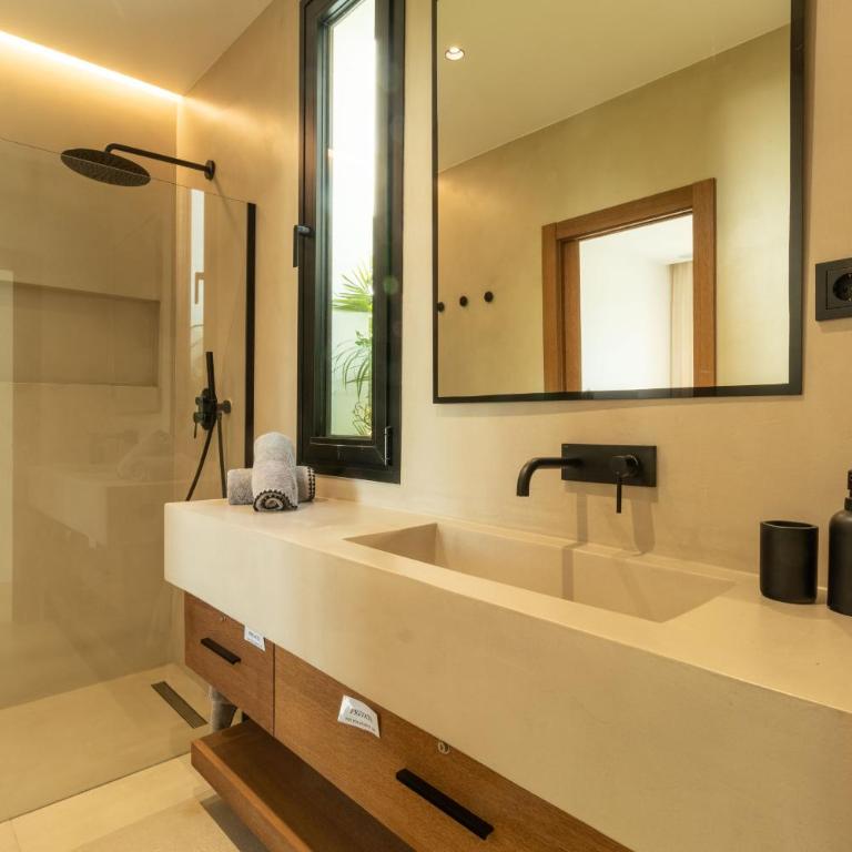 Stylish villa with private pool and outdoor gym - Villa con piscina privada - 16