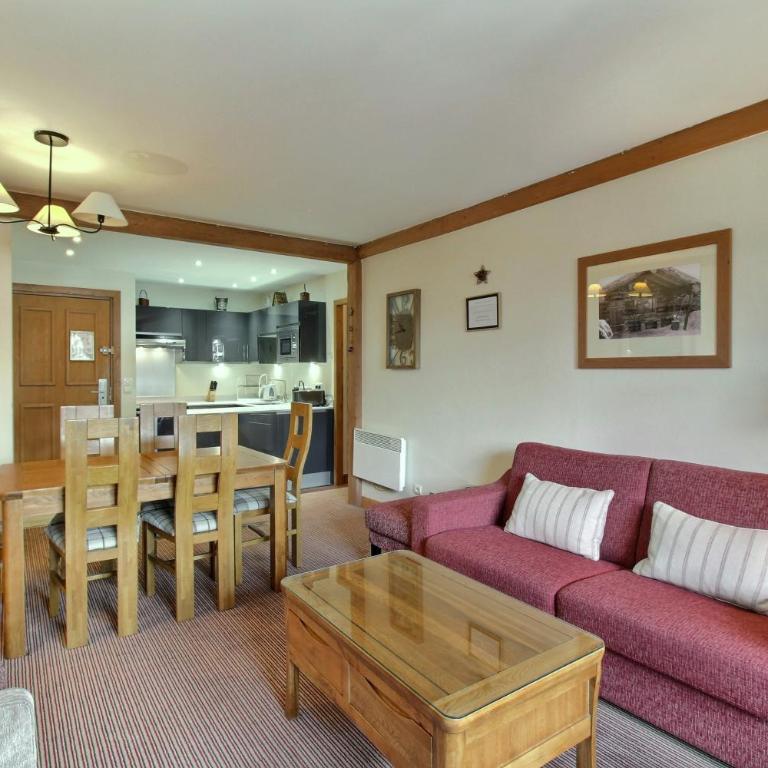 Arc 1950, Appartement 3 chambres Duplex 8 pers, Vue Montagne, Sauna, Hammam, Jacuzzi, Piscine extérieure chauffée - Three-Bedroom Apartment with Mountain View - 8