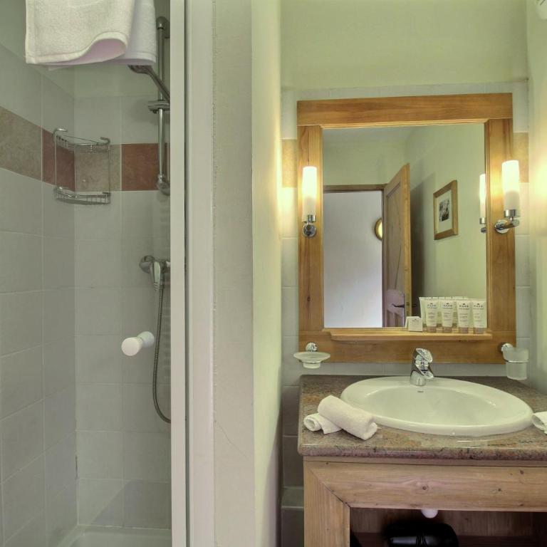 Arc 1950, Appartement 3 chambres Duplex 8 pers, Vue Montagne, Sauna, Hammam, Jacuzzi, Piscine extérieure chauffée - Three-Bedroom Apartment with Mountain View - 19